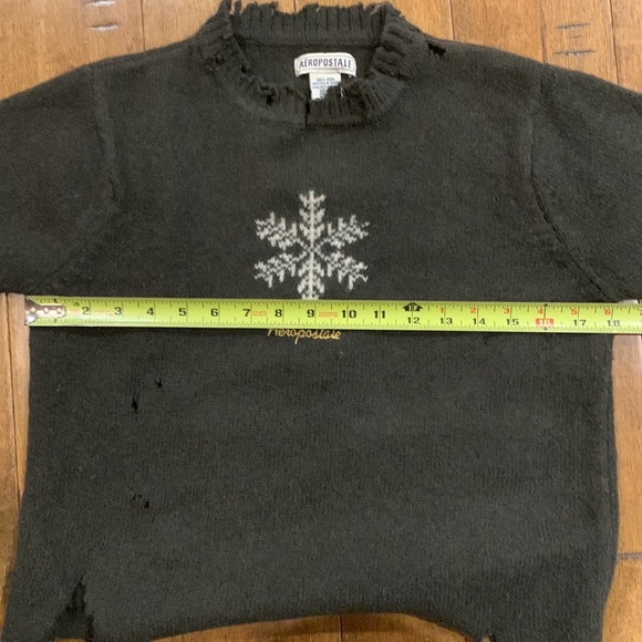 DISTRESSED AEROPOSTALE GREEN SWEATER - Picture 11 of 14